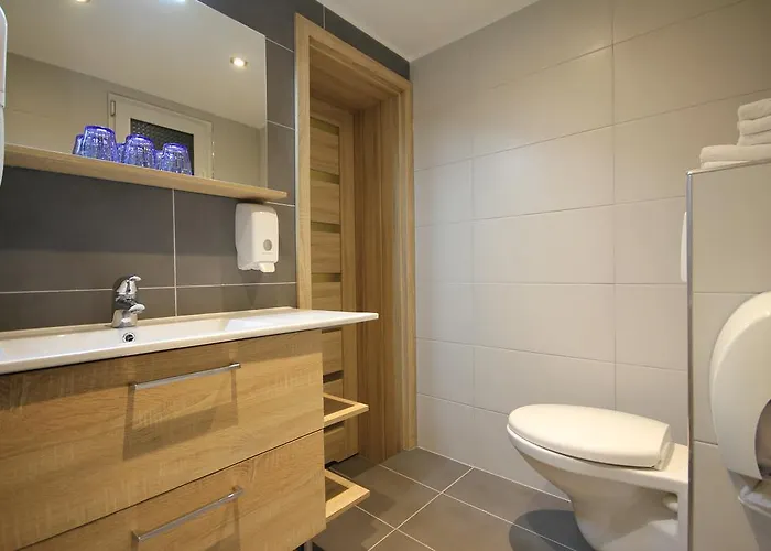 Atlantic Отель Лурд