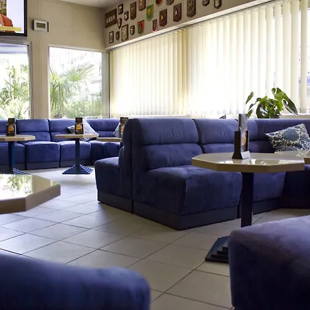 فندق Atlantic 3*